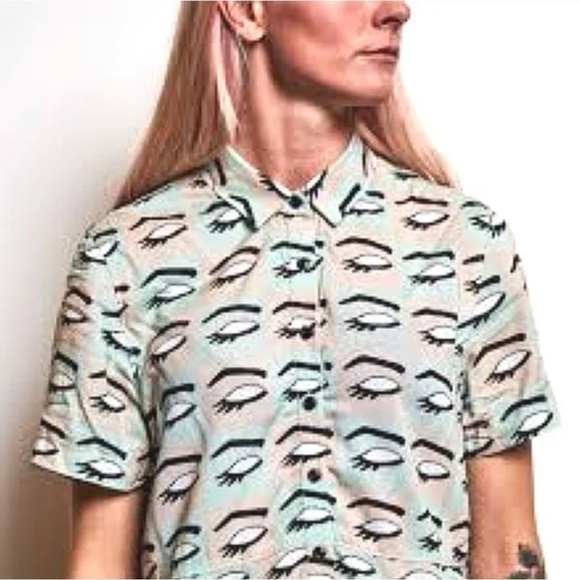 VANS x KENDRA DANDY Eye Print Short Sleeve Button Down Mini Dress - Picture 5 of 14